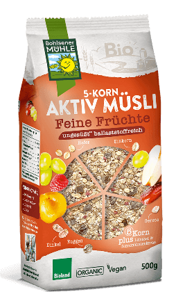 Ungesüßtes Müsli mit getrockneten Früchten und verschiedenen Flocken aus Dinkel, Roggen, Gerste, Hafer und Einkorn
